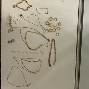 Gold jewelry that’s cute